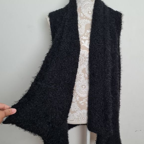 G.I.L.I Open Front Drape Textured Fuzzy Sweater Vest Black Women's Size S - Picture 5 of 15